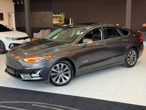 FORD FUSION 2.0 TITANIUM 16V HÍBRIDO 4P AUTOMÁTICO FORD FUSION 2.0 TITANIUM 16V HÍBRIDO 4P AUTOMÁTICO